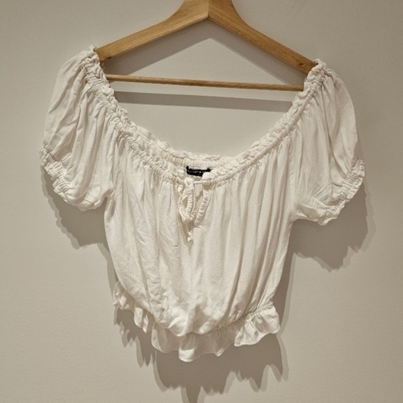 Brandy Melville White Off-Shoulder Cropped Top XS/S Made in Italy - Picture 4 of 11